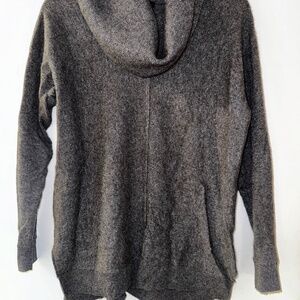 Bloomingdale’s cashmere